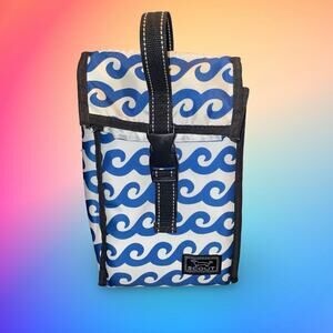 SCOUT Insulated Cooler Bag Lunch Box Blue White Wave Pattern Buckle Lunchette